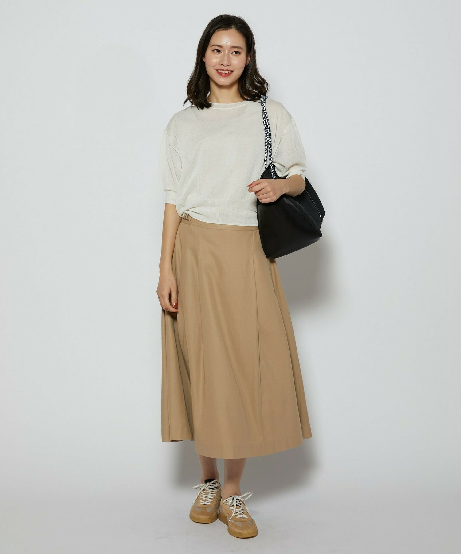 【L'EQUIPE】［eclat 2026年5月号掲載商品］mjus&times;L&rsquo;EQUIPEコラボスニーカー 詳細画像 ベージュ 23