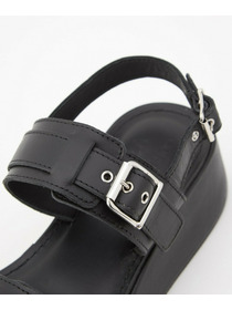 【L'EQUIPE】［eclat 2026年5月号掲載商品］CORSOROMA,9コラボWベルトサンダル 詳細画像 ブラック 30