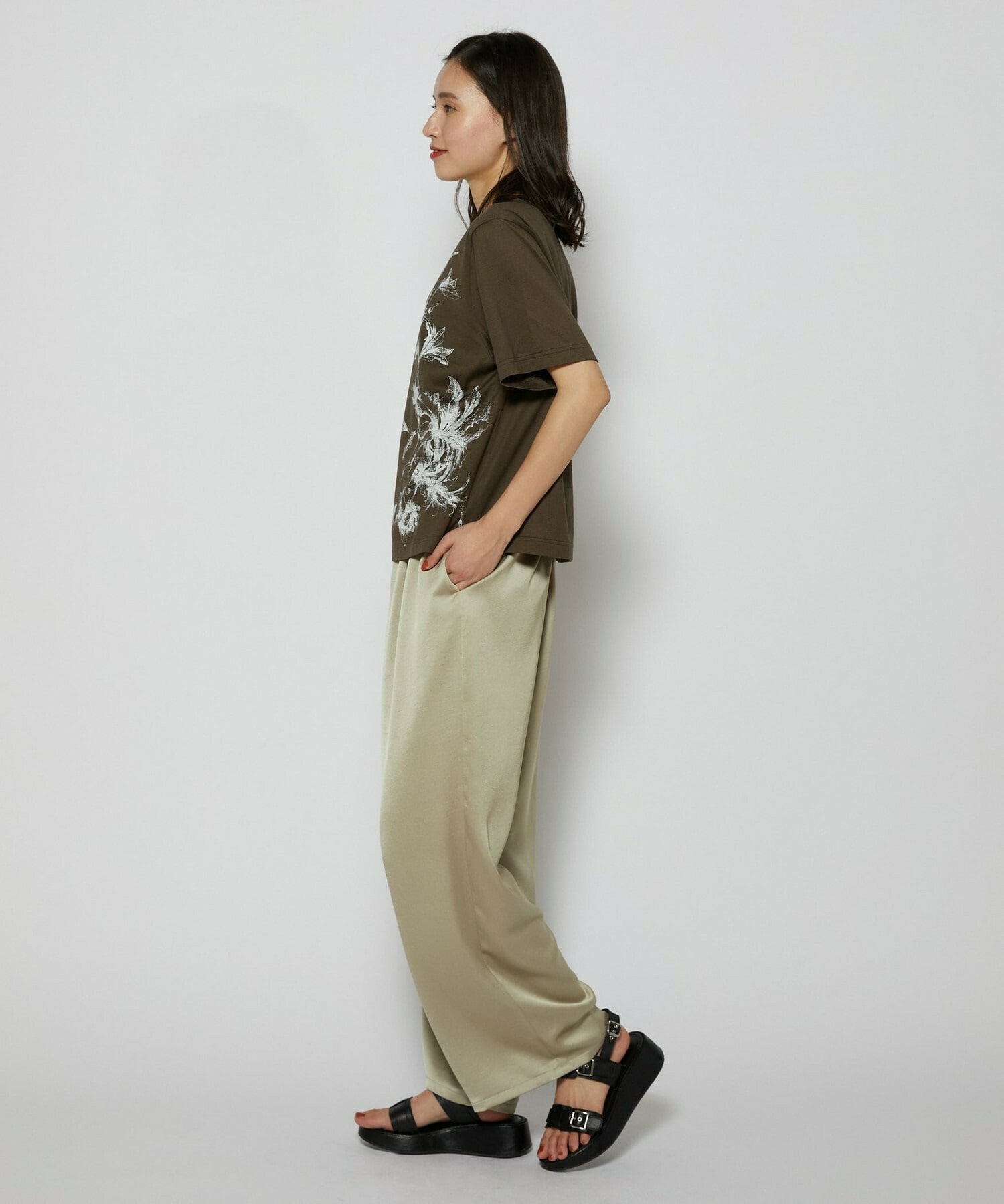 【L'EQUIPE】［eclat 2026年5月号掲載商品］CORSOROMA,9コラボWベルトサンダル 詳細画像 ブラック 20