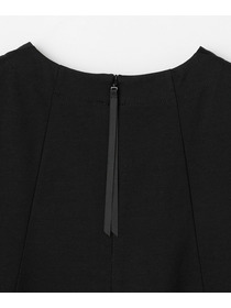 【L'EQUIPE】ハイツイストコットンバックフレアーカットソー 詳細画像 ブラック 33