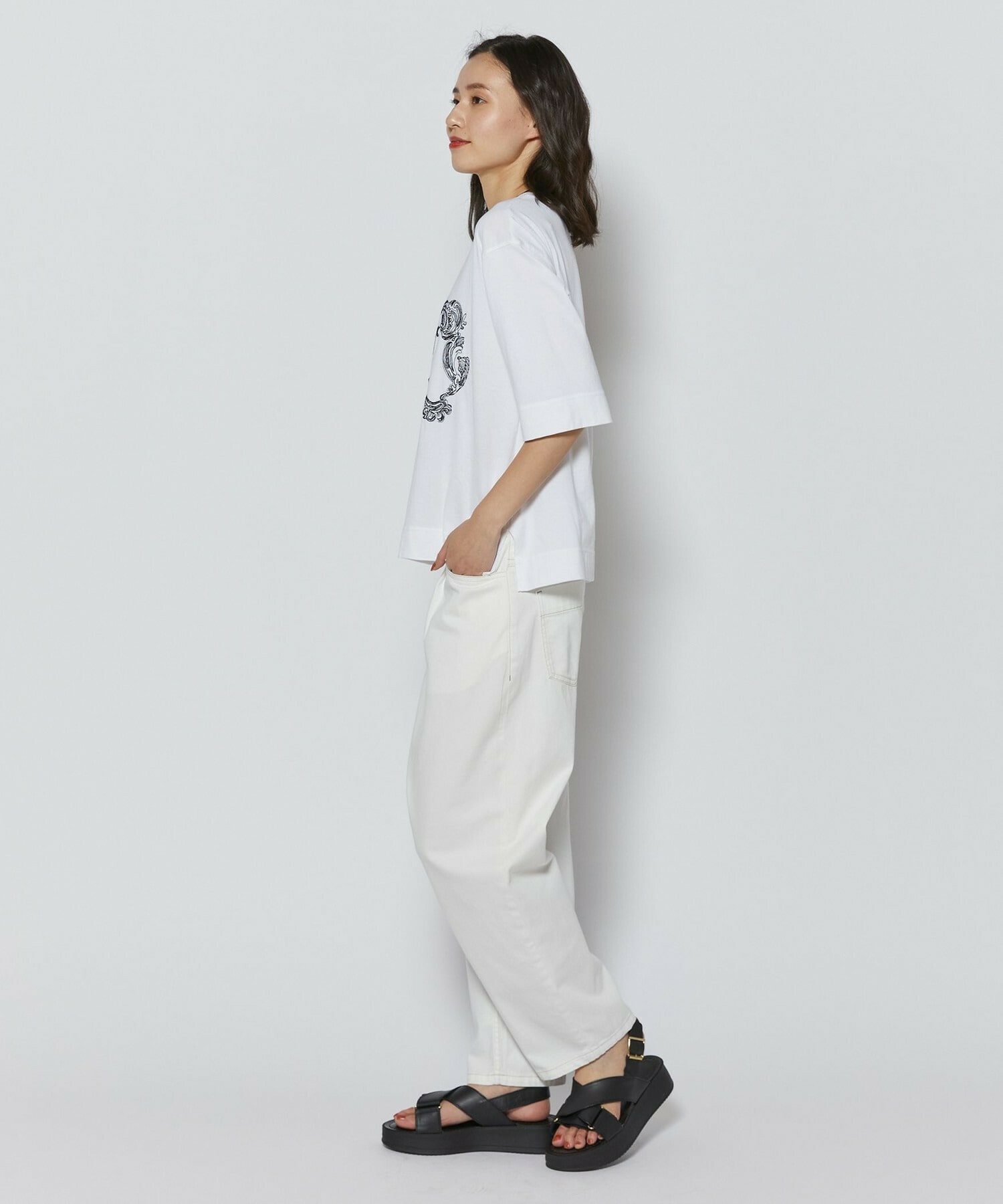 【L'EQUIPE】【Lサイズ】フレームロゴTシャツ 詳細画像 ホワイト 2