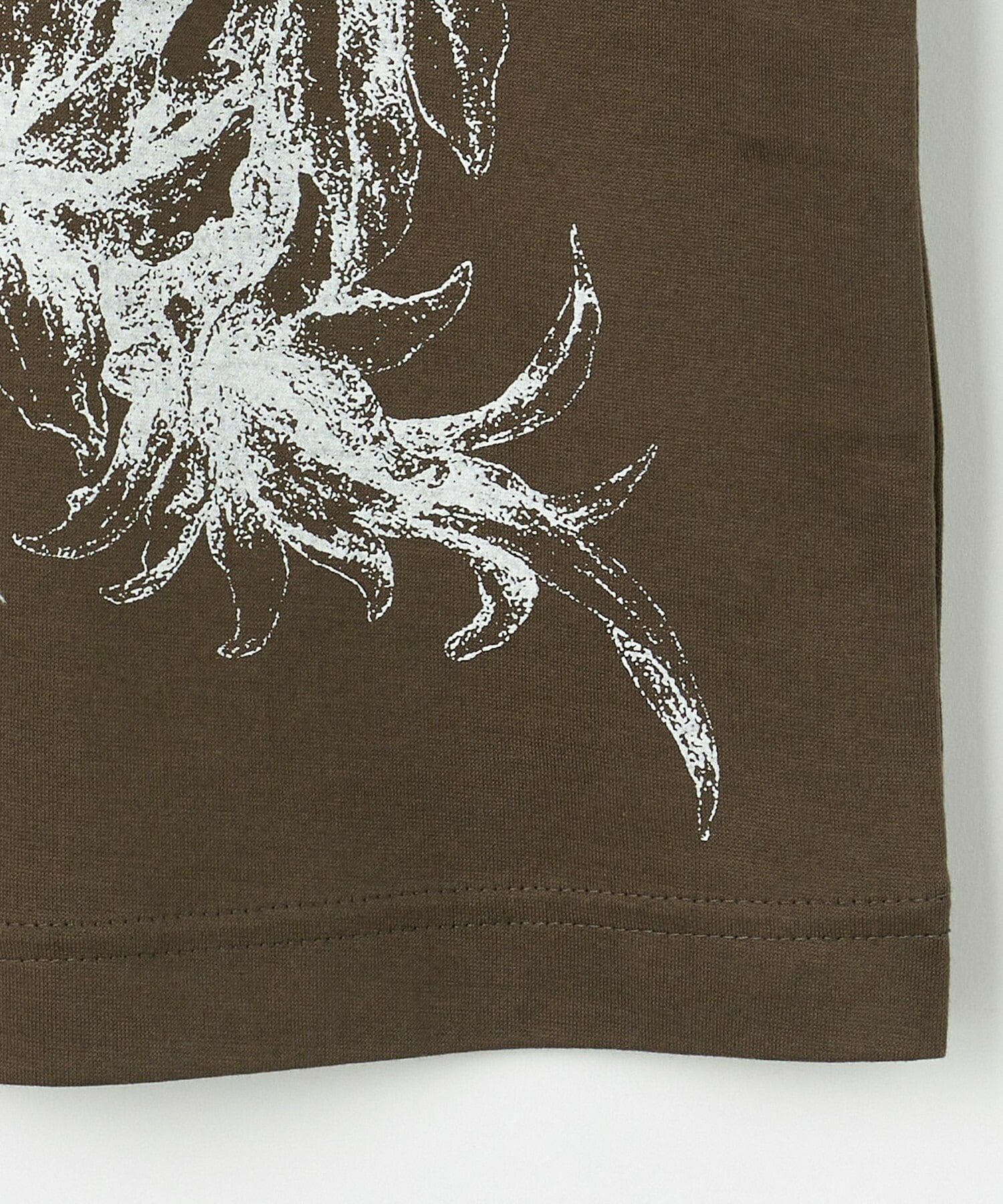 【L'EQUIPE】【Lサイズ】60/2シルケット天竺フラワーロゴプリントTシャツ 詳細画像 カーキ 14