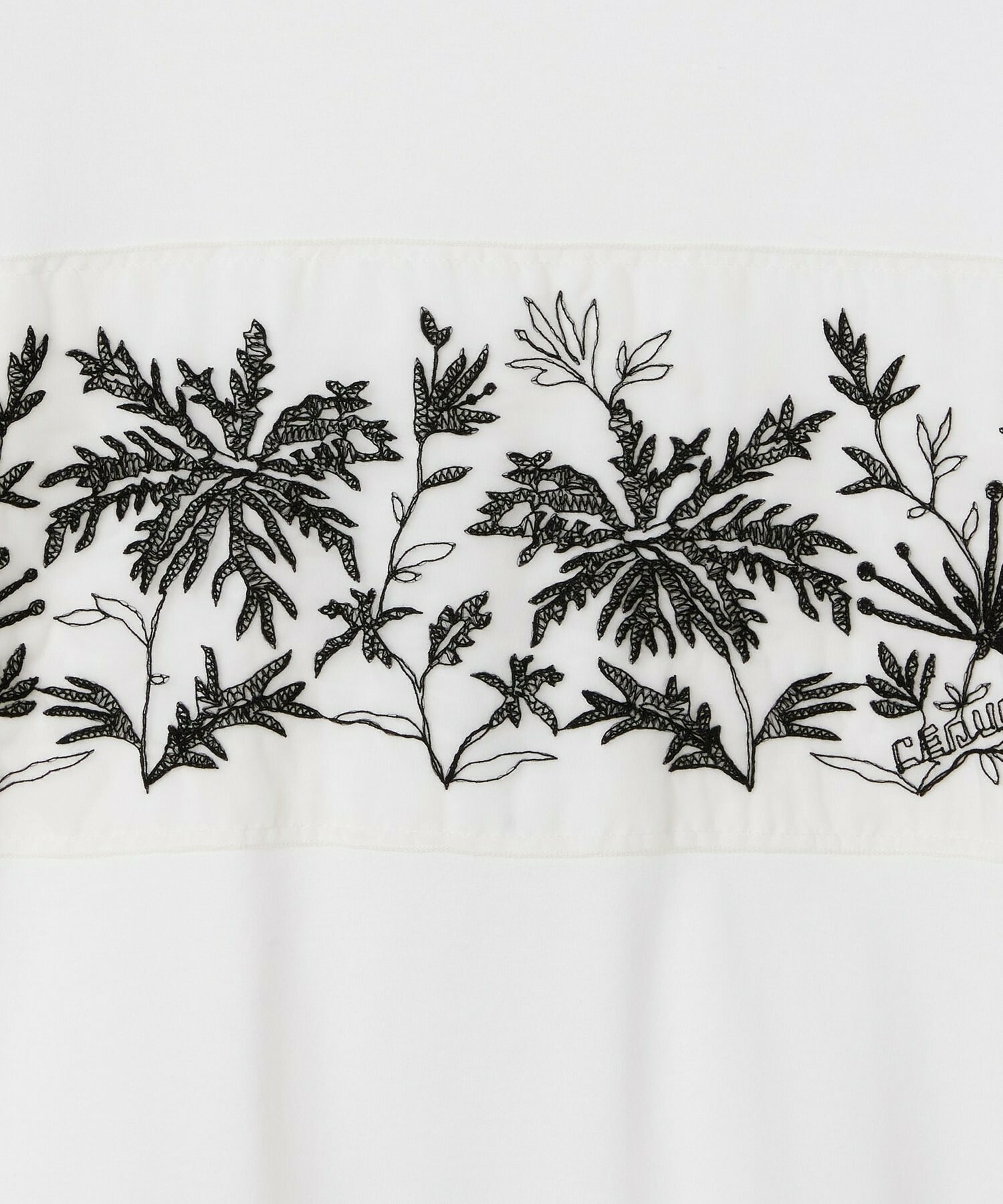 【L'EQUIPE】【大きいサイズ】オーガンジー刺繍Tシャツ 詳細画像 ホワイト 12